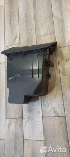 Бардачок Ford Mondeo 4