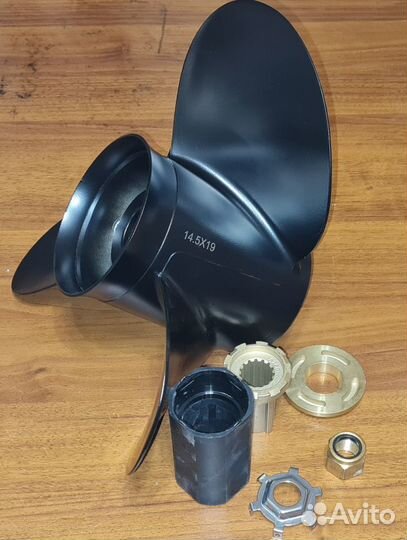 Винт гребной Mercury 135-300 (3x14-1/2x19)