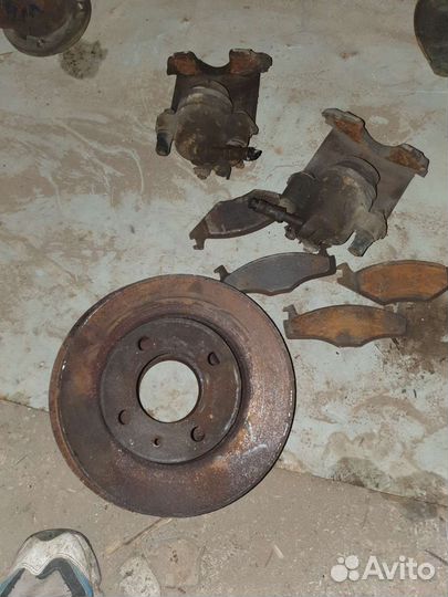 Кулак ступица на гольф 3