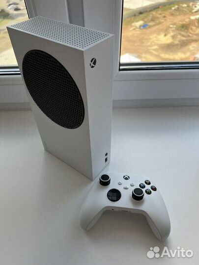 Игровая приставка xbox series s