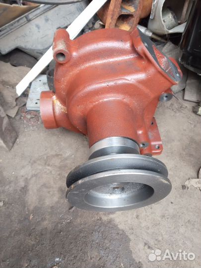 Насос водяной тмз 8423-1307010-04