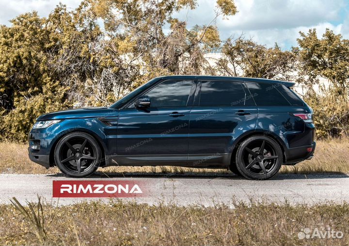 Кованые диски R23 на Range Rover