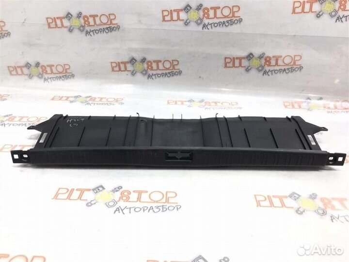 Накладка петли багажника Toyota Windom (MCV20) 19