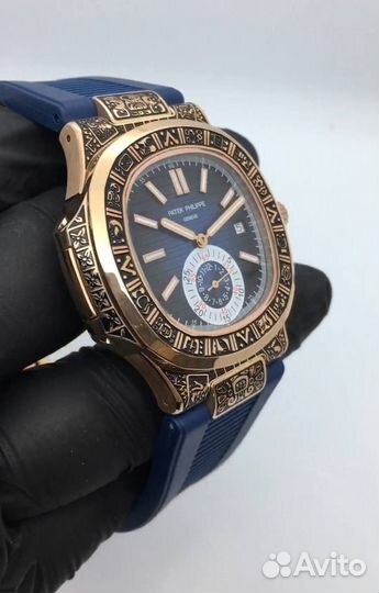 Часы Patek Philippe Nautilus