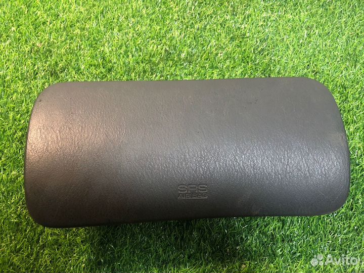 Подушка безопасности (Airbag) Mitsubishi Carisma