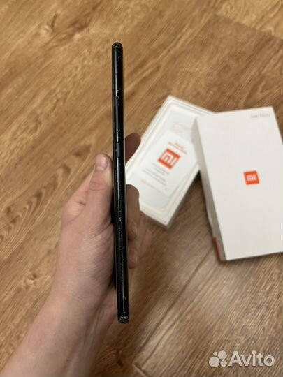 Xiaomi Mi Max 2, 4/64 ГБ