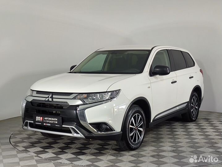 Mitsubishi Outlander 2.0 CVT, 2020, 82 860 км