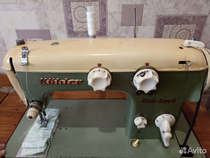 Швейная машина ножная