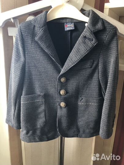 Пиджак для мальчика 98