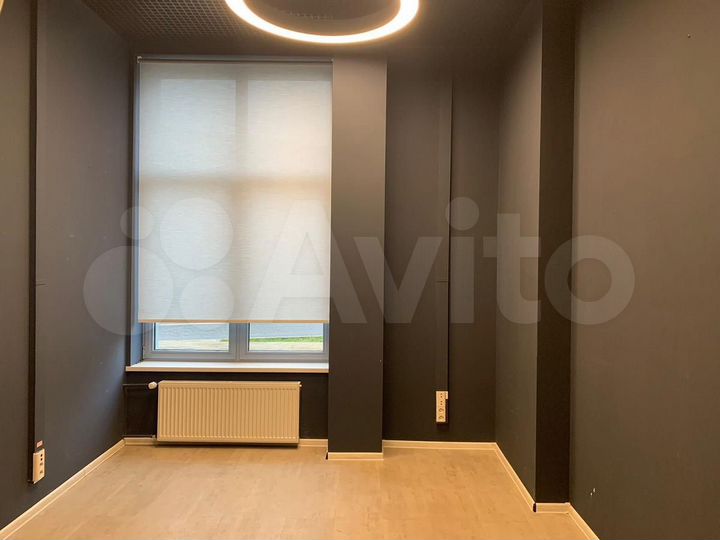 Сдам офисное помещение, 225.3 м²