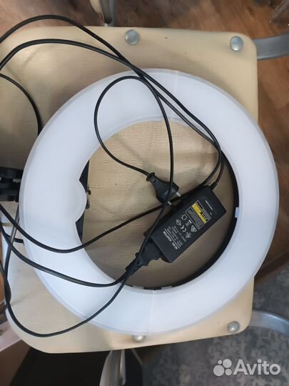 Кольцевая лампа 35 см