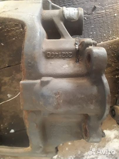 Запчасти на mercedes axor