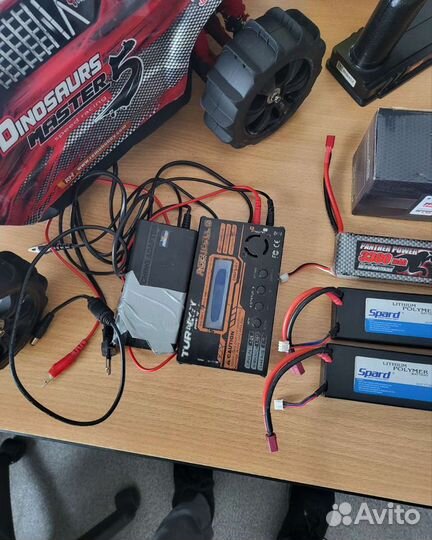 Радиоуправляемый монстр Remo Hobby Dinosaurs 1/8