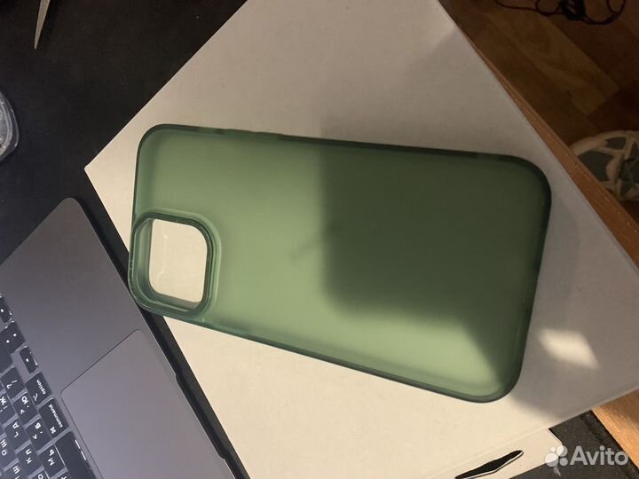 Чехол на iPhone 13 pro max зеленый противоударный