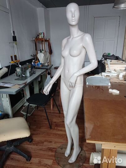 Манекен ростовой женский США