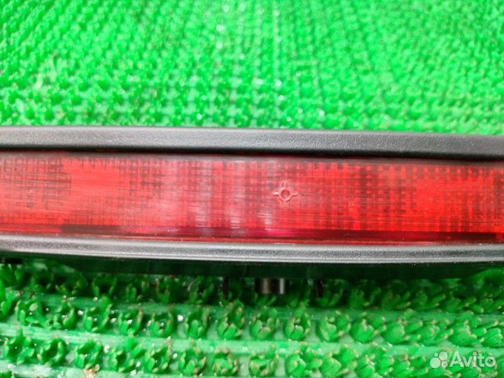 Фонарь стоп-сигнала дополнительный Honda Civic EU1