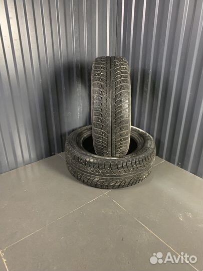 Gislaved Nord Frost 5 215/60 R16 95T