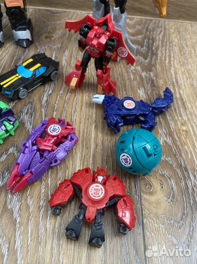 Робот трансформер hasbro