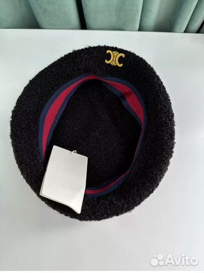 Берет женский