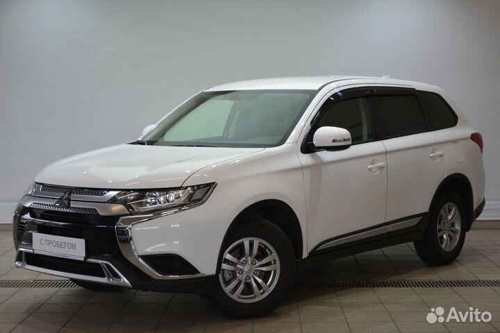 Mitsubishi Outlander, 2021