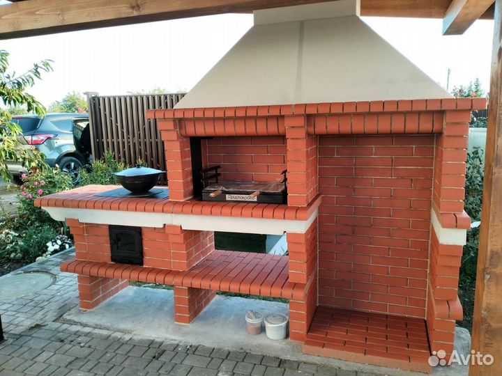 Печь барбекю комплекс из кирпича с мангалом и тандыром