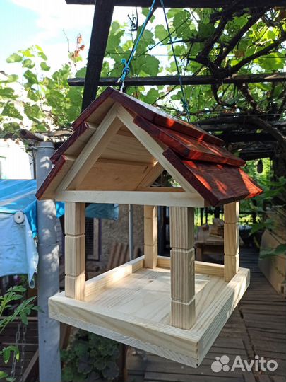 Кормушка для птиц