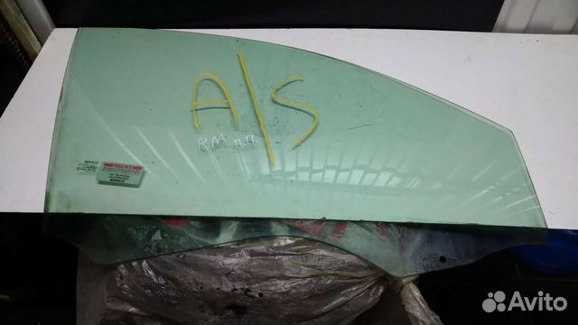 Стекло переднее правое Renault Megane 2