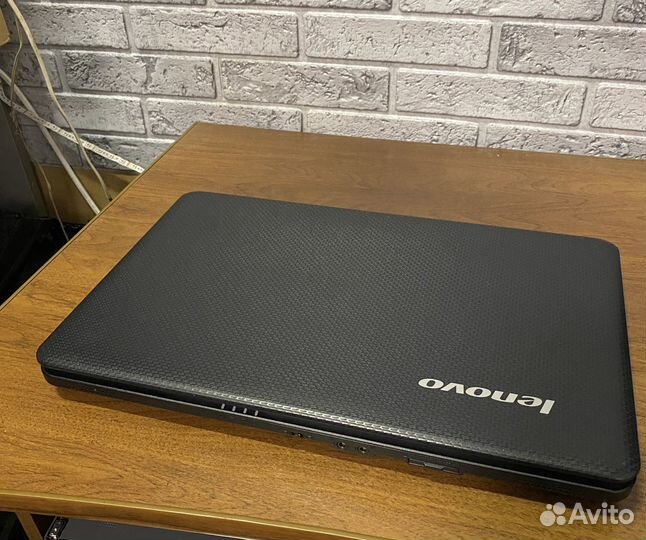 Ноутбук Lenovo G555