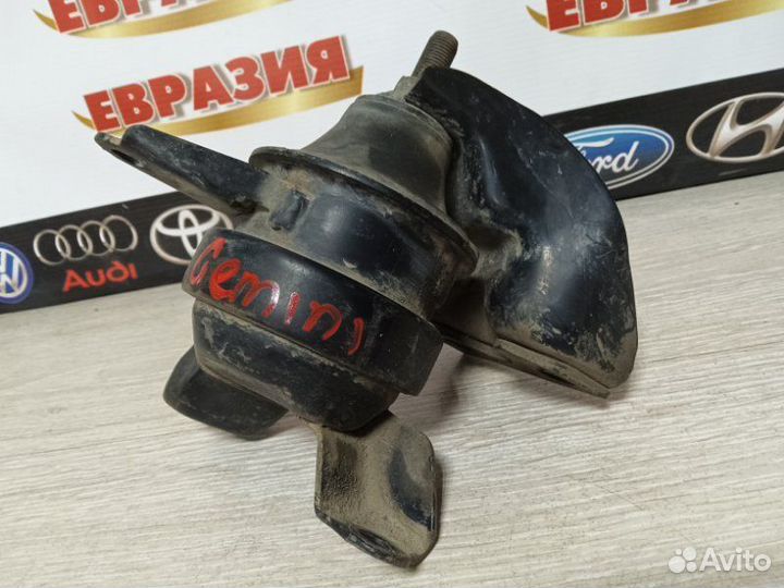 Подушка двигателя Isuzu Gemini MJ4 D15B 1999