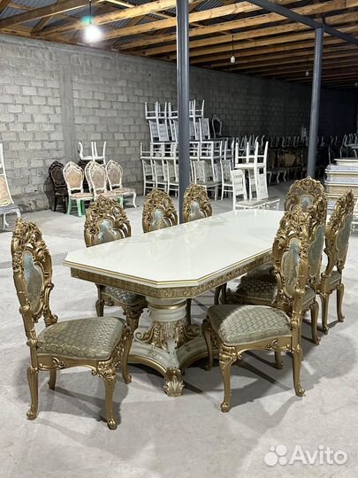 Стол «Голд Борокко»