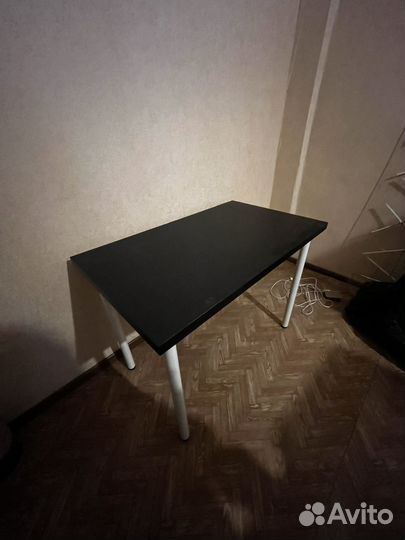 Письменный стол