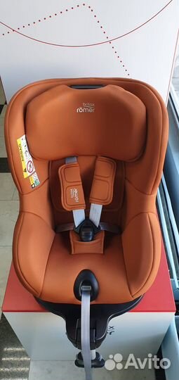 Автокресло группы 0/1 Britax Roemer Dualfix I-Size