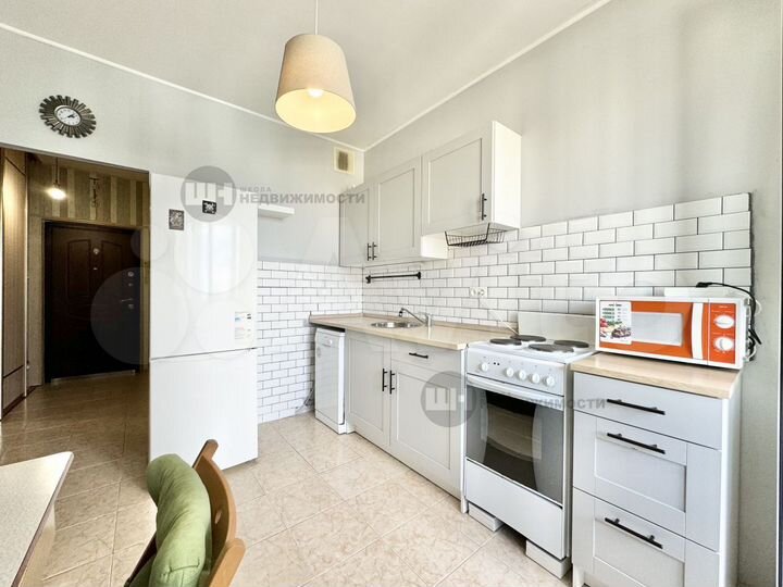 1-к. квартира, 36 м², 8/16 эт.