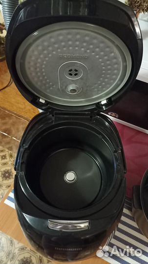 Мультиварка redmond RMC-M90