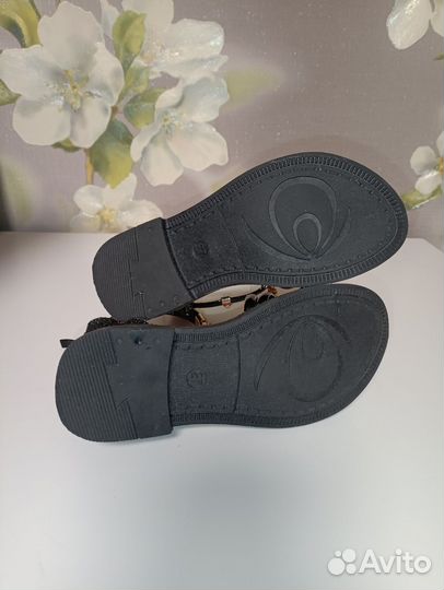 Праздничные босоножки 27