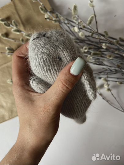 Спящий зайка кролик реалистичная игрушка