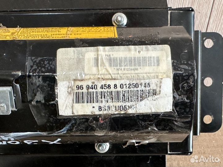 Подушка безопасности в торпедо Chevrolet Aveo 250