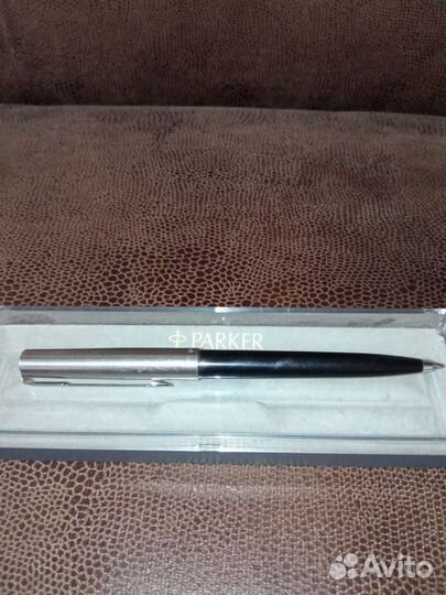 Шариковая ручка Parker
