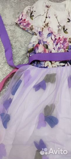 Платье нарядное для девочки 3-4 года