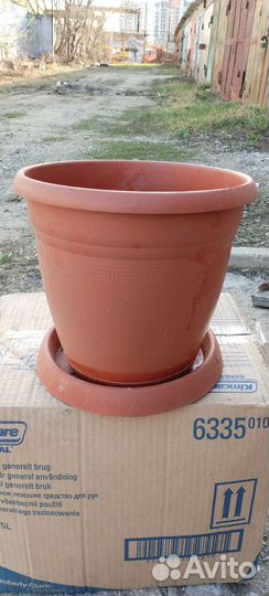 Горшок для цветов