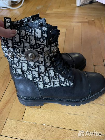 Ботинки женские