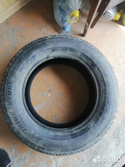 Bridgestone Dueler H/T 687 235/60 R16