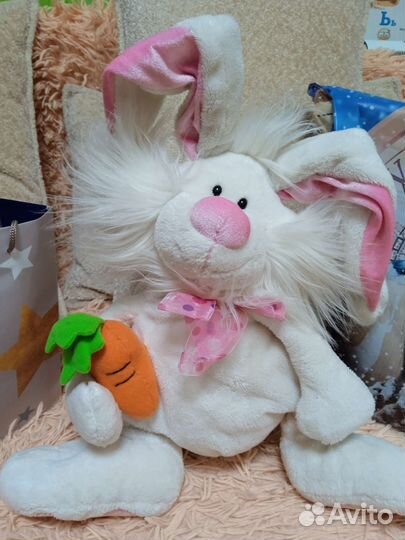 Игрушка кролик, заяц, символ 2023 года