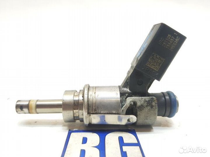 Форсунка топливная Audi A4 AUK 2009