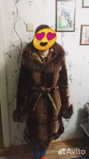 Шуба мутоновая с капюшоном