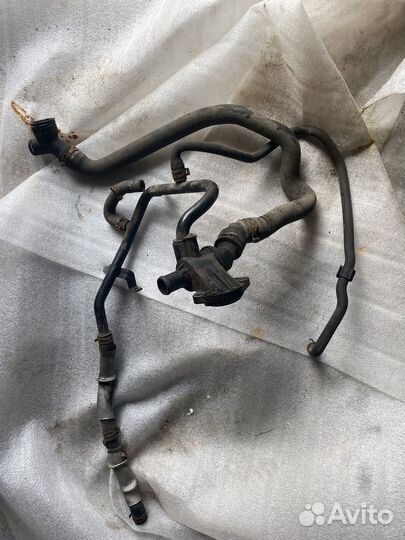 Термостат и патрубки Volkswagen passat b6