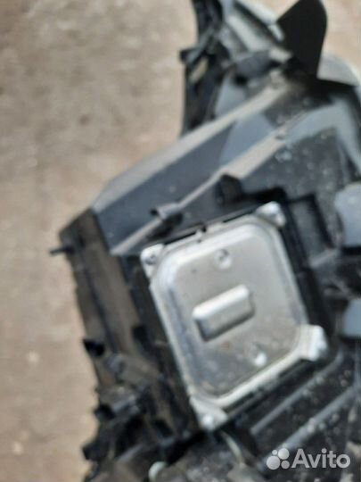 Renault arkana фара левая