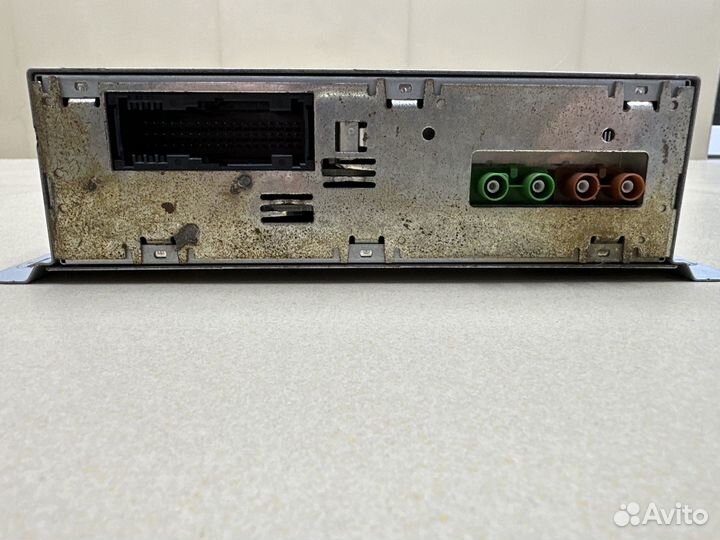 Блок телеприемника Maserati Quattroporte 5