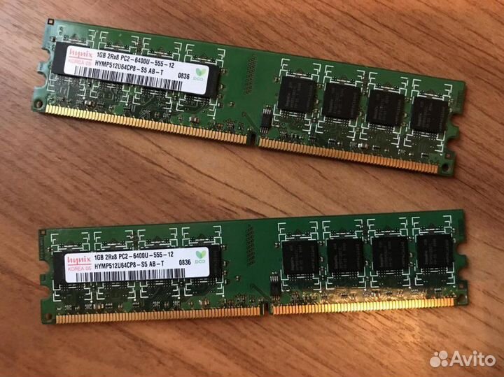 Оперативная память Hynix hymp512U64CP8-S5 1Gb DDR2
