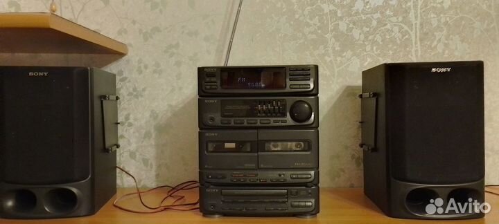 Музыкальный центр Sony FH-B500